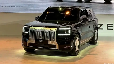 Shanghai 2025: Zeekr 9X, un nuevo SUV híbrido de lujo