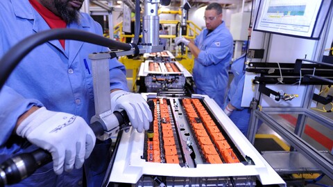 Ford producirá baterías para vehículos eléctricos en EE. UU.