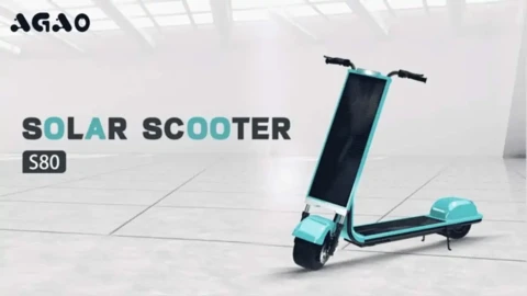 Llega la scooter que se recarga con energía solar