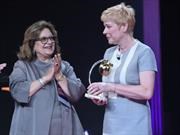 La Directora General de Citroën recibió el premio Mela d'Oro