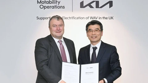 Kia y Motability se alían para impulsar la movilidad inclusiva con el nuevo PV5 WAV eléctrico