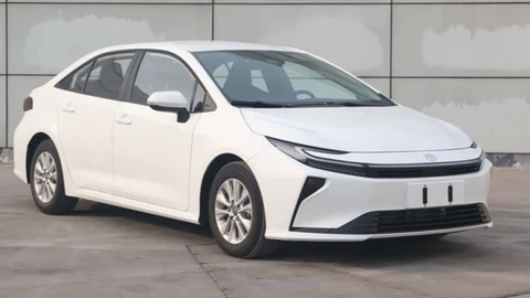 Toyota Corolla 2026 se filtra con un nuevo diseño inspirado en Prius y Camry ¿Llega a México?