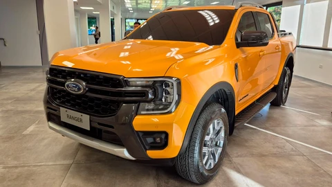 Oficial: la Ford Ranger híbrida enchufable será producida en Argentina
