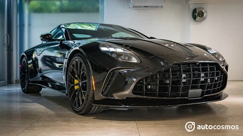 Aston Martin Vantage S 2026 en Chile, violento pero con clase