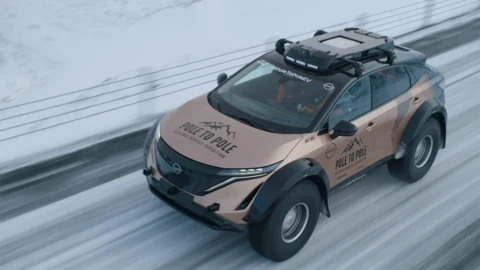 Este Nissan Ariya eléctrico irá del Polo Norte al Polo Sur