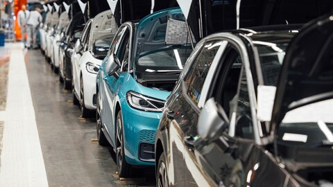 Volkswagen Group busca superar Tesla en la producción de autos eléctricos antes de 2023