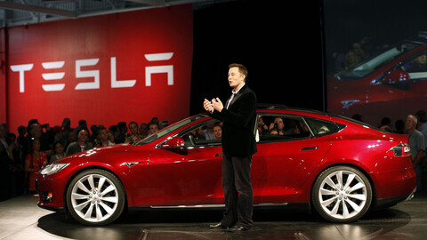 Tesla y un nuevo hito: Es la automotriz más valiosa del mundo