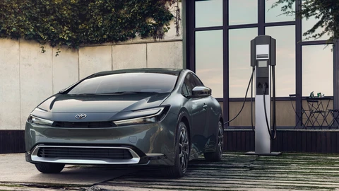 Toyota asegura que antes de 2026 lanzará diez modelos eléctricos