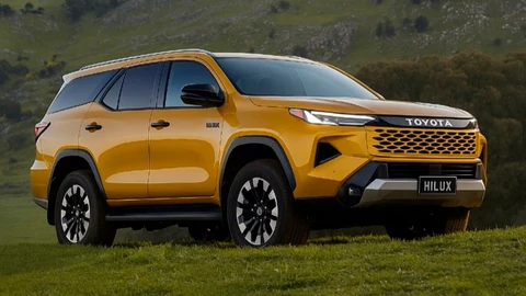 Así podría ser la nueva Toyota SW4