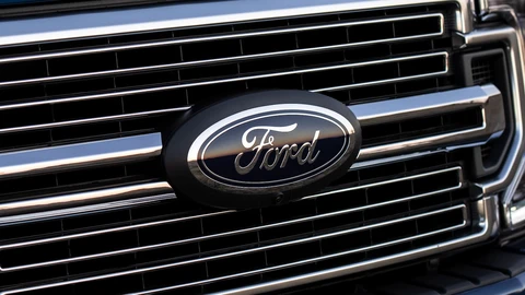 Ford planea despedir a más trabajadores