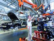 Empleados de Audi México regresan de su capacitación en Alemania