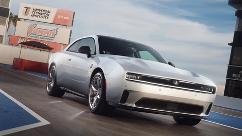 Dodge ya reveló los precios oficiales para el Charger Daytona