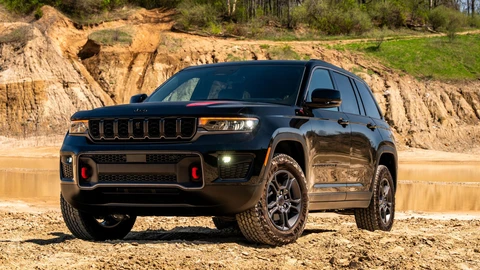 Jeep revive las versiones Trailhawk y Overland del Grand Cherokee 2027