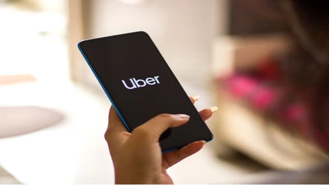 Uber y Hertz-AVASA firman alianza para mejorar la movilidad de sus usuarios en México