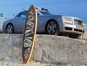 Rolls-Royce diseña esta fabulosa tabla de surf  