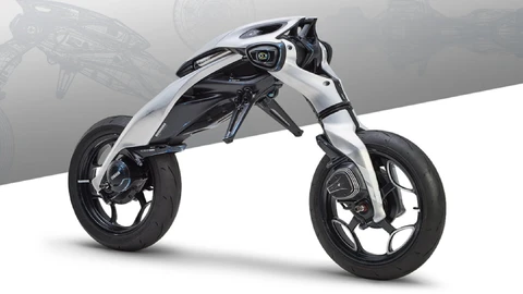 Yamaha Motoroid Lambda, la moto autónoma que es capaz de aprender