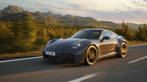 Porsche 911 2025: el primer nueveonce híbrido tiene más de 500 Hp y acelera más rápido