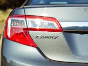 Toyota Camry 2012-2013 es llamado a revisión
