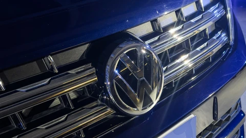 Volkswagen llama a revisión a 13,669 vehículos en México