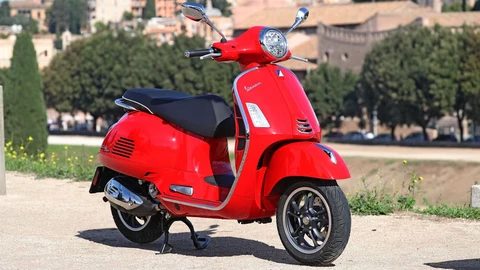 La Vespa GTS llegaría mucho más potente en el 2025