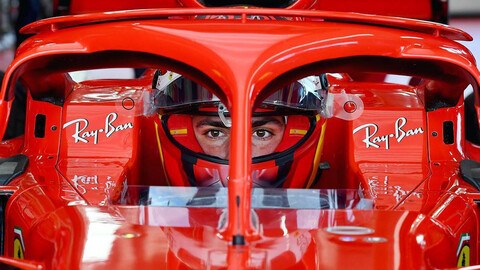 F1 2021: Carlos Sainz ya rueda el monoplaza de Ferrari en Fiorano