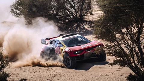 Rally Dakar 2024: Etapa 4, Loeb ganó y la carrera se enfila al Empty Quarter