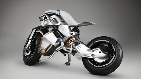 Yamaha Motoroid 2, la moto que puede hacer muchas cosas por sí misma