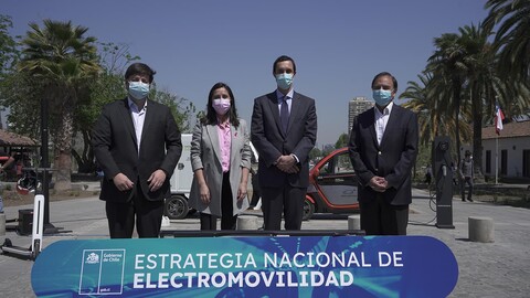 Sorpresa: Chile quiere dejar de vender autos a combustión desde el 2035