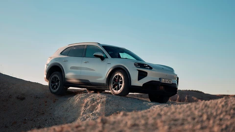 Porsche Cayenne Electric lleva sus 1,156 hp fuera del asfalto en los paisajes de Capadocia