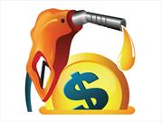 La gasolina barata en Estados Unidos podría reducir las ventas de autos híbridos y eléctricos