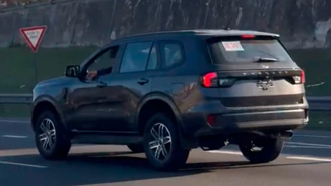 La Ford Everest podría sumar una nueva versión en Argentina