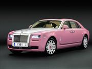 Rolls-Royce Ghost se viste de rosa