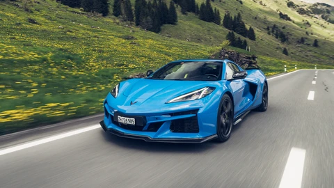 Chevrolet Corvette E-Ray llega a Europa: el muscle car que se electrifica sin perder el alma