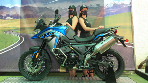 Lanzamiento Voge 650 DS X, una nueva y versátil moto para calle y aventura