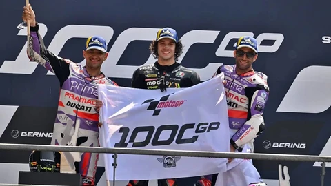 MotoGP 2023 Bezzecchi se quedó con la carrera 1.000