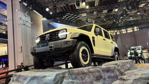 Shanghái 2025: GWM Tank 300 estrena actualización