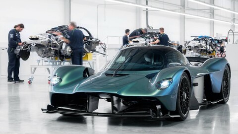 El primer Aston Martin Valquiria ya está listo para su entrega