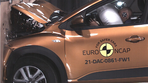 Nuevo Sandero se somete a las pruebas de seguridad de Euro NCAP