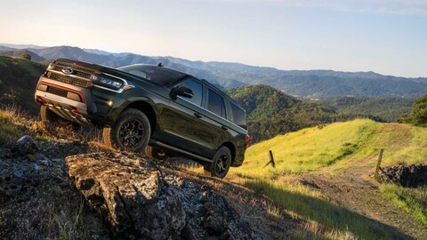 Ford Expedition 2022 estrena versiones off-road y deportiva