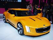 Kia GT4 Stinger Concept, una coupé que sonríe