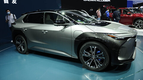 Toyota llega al mundo eléctrico con el bZ4X Concept