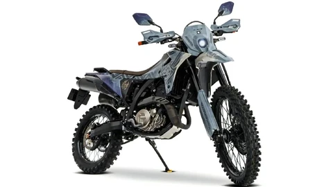 Suzuki DR-Z4S Monster Hunter Wilds Edition, la moto gamer inspirada en la franquicia