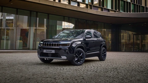 Jeep Avenger Black Edition refuerza estilo en Europa y ya lo esperamos en México