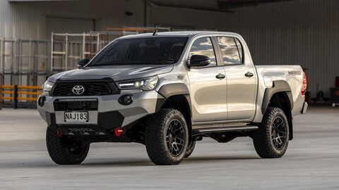 Toyota Hilux Mako: La anti Raptor de oriente