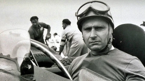Juan Manuel Fangio fue incluido al Salón de la Fama de la Industria Automotriz