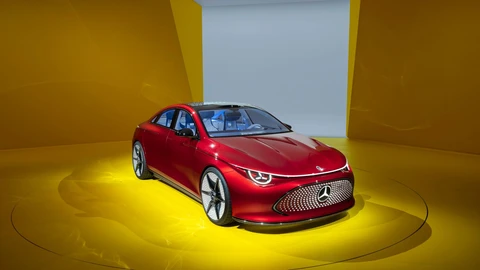 Mercedes-Benz presenta su visión de futuro con el Compact Class Sedán
