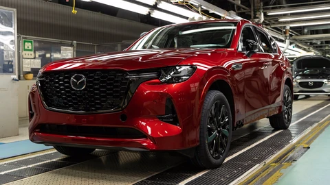 Mazda inicia la producción de la CX-60 en Japón