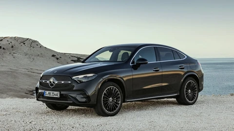 Mercedes-Benz reduciría su gama de camionetas coupé