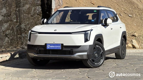 Test Drive Dongfeng Vigo, inofensivo por fuera pero muy funcional por dentro