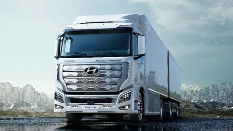 Hyundai Xcient Fuel Cell, nace el primer camión movido por hidrógeno